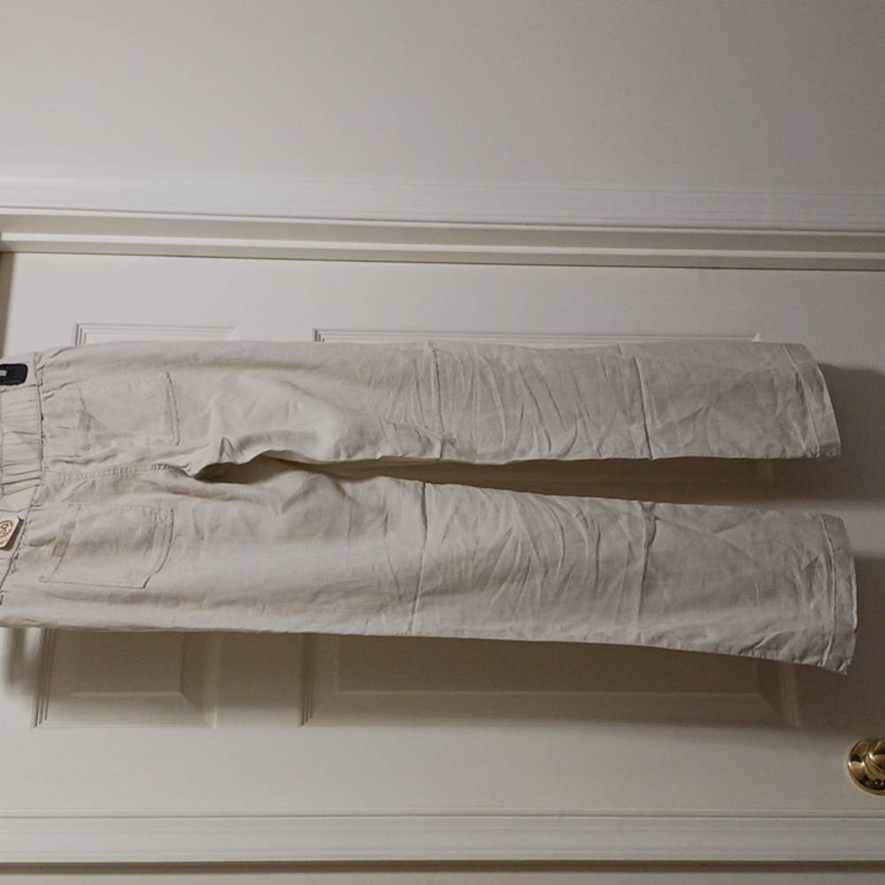So linen beach pants - Picture 3 of 10